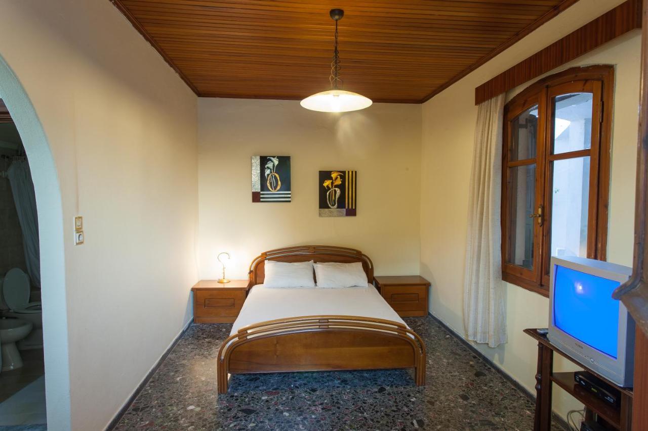Esperia Apartments Πλατανές Εξωτερικό φωτογραφία