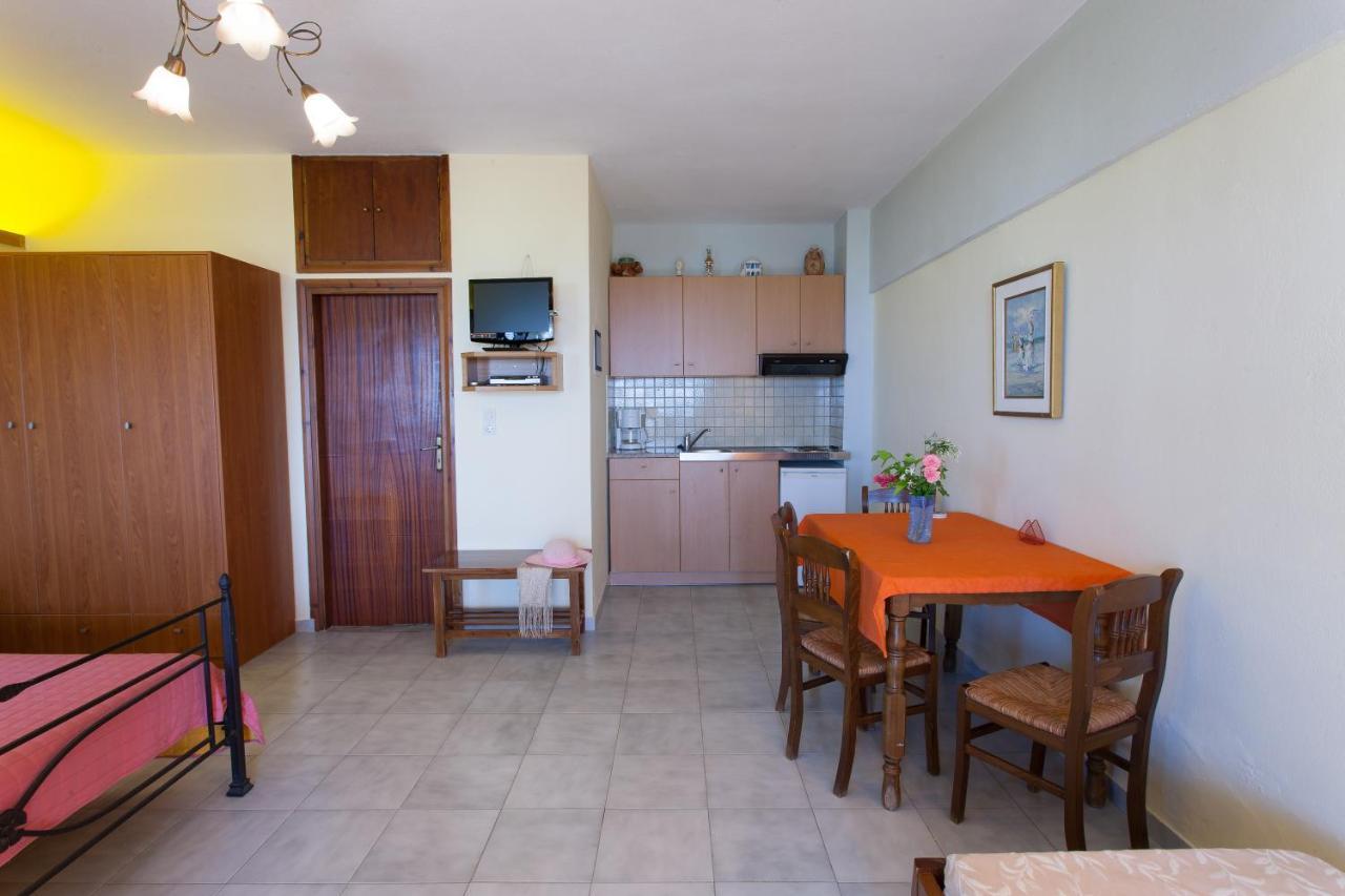 Esperia Apartments Πλατανές Εξωτερικό φωτογραφία
